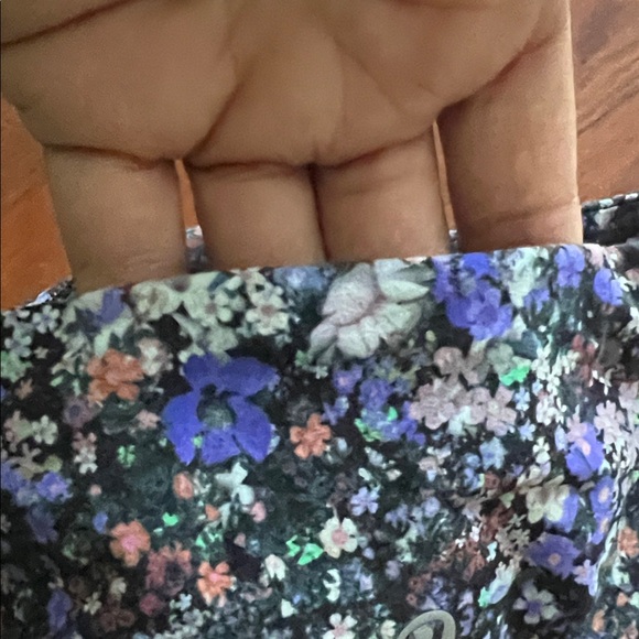 lululemon flare pant - Picture 4 of 5